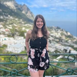 Meet your Posher, Léa